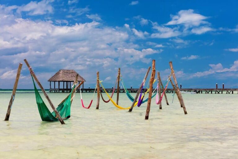 Holbox besuchen: Fähre, Walhaie und die autofreie Insel