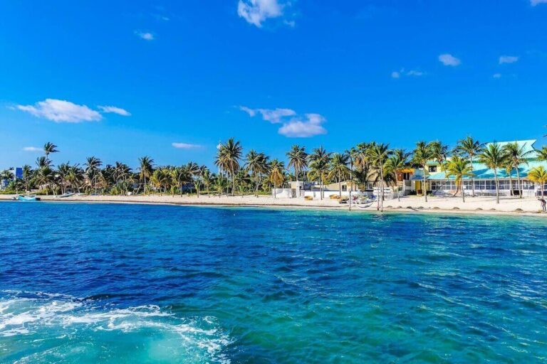 Isla Mujeres besuchen: Fähre, Preise 2026 und die schönsten Strände